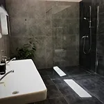 Apartmán Mezonetový S Terasou Na Samotě V Lese *